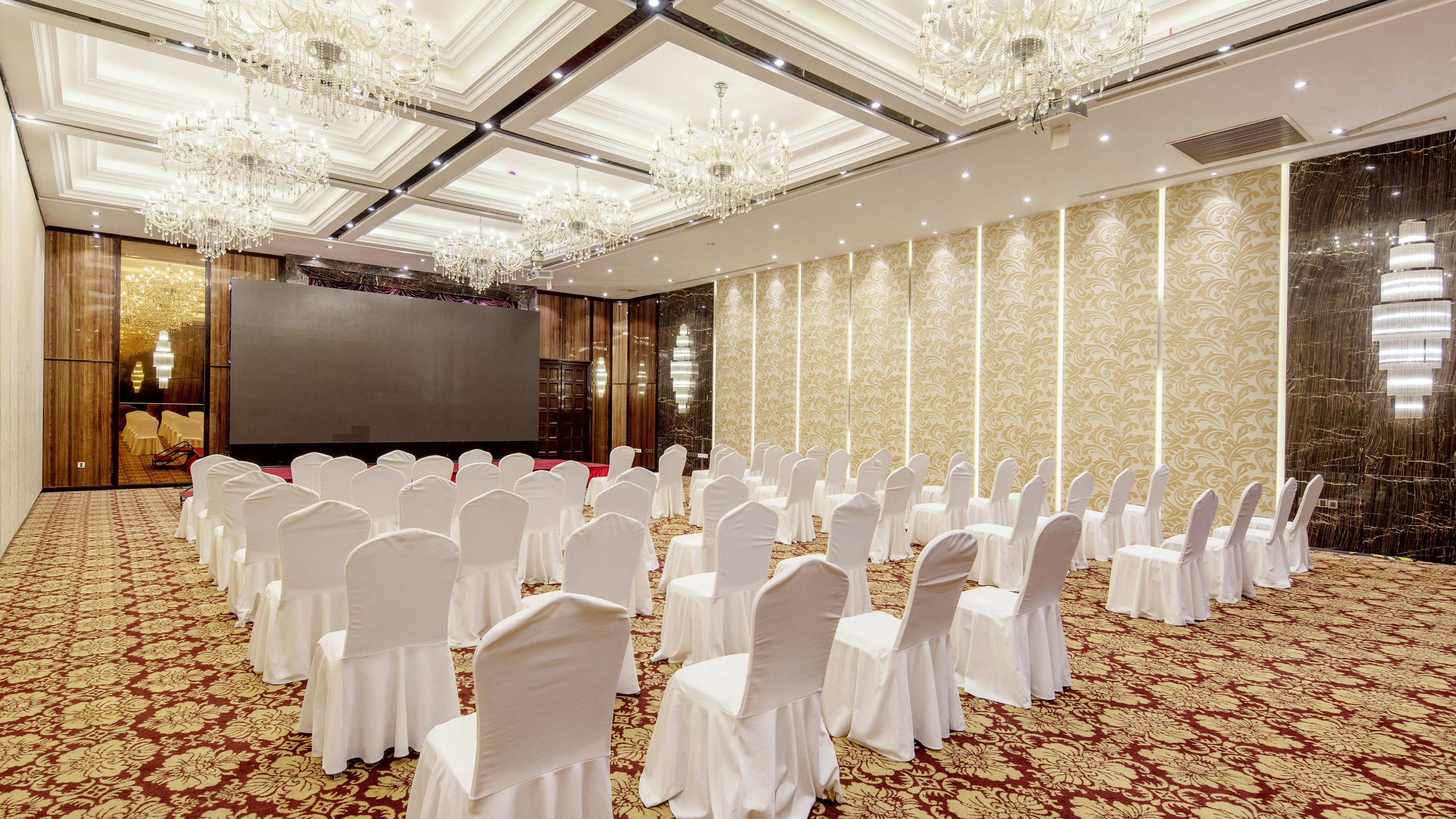 Holiday Inn Express XIAMEN LUSHAN 21/29