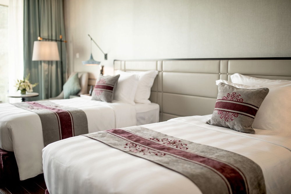 Vinpearl Resort and Golf Nam Hoi An 16/78