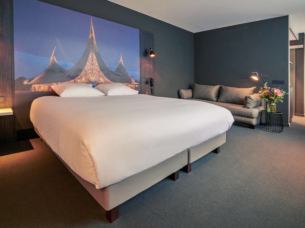 Mercure Hotel Tilburg Centrum 15/67