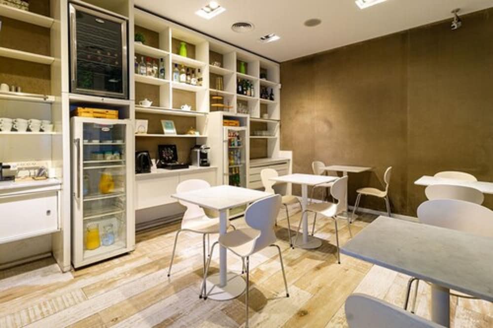 CASACALMA HOTEL 58/64
