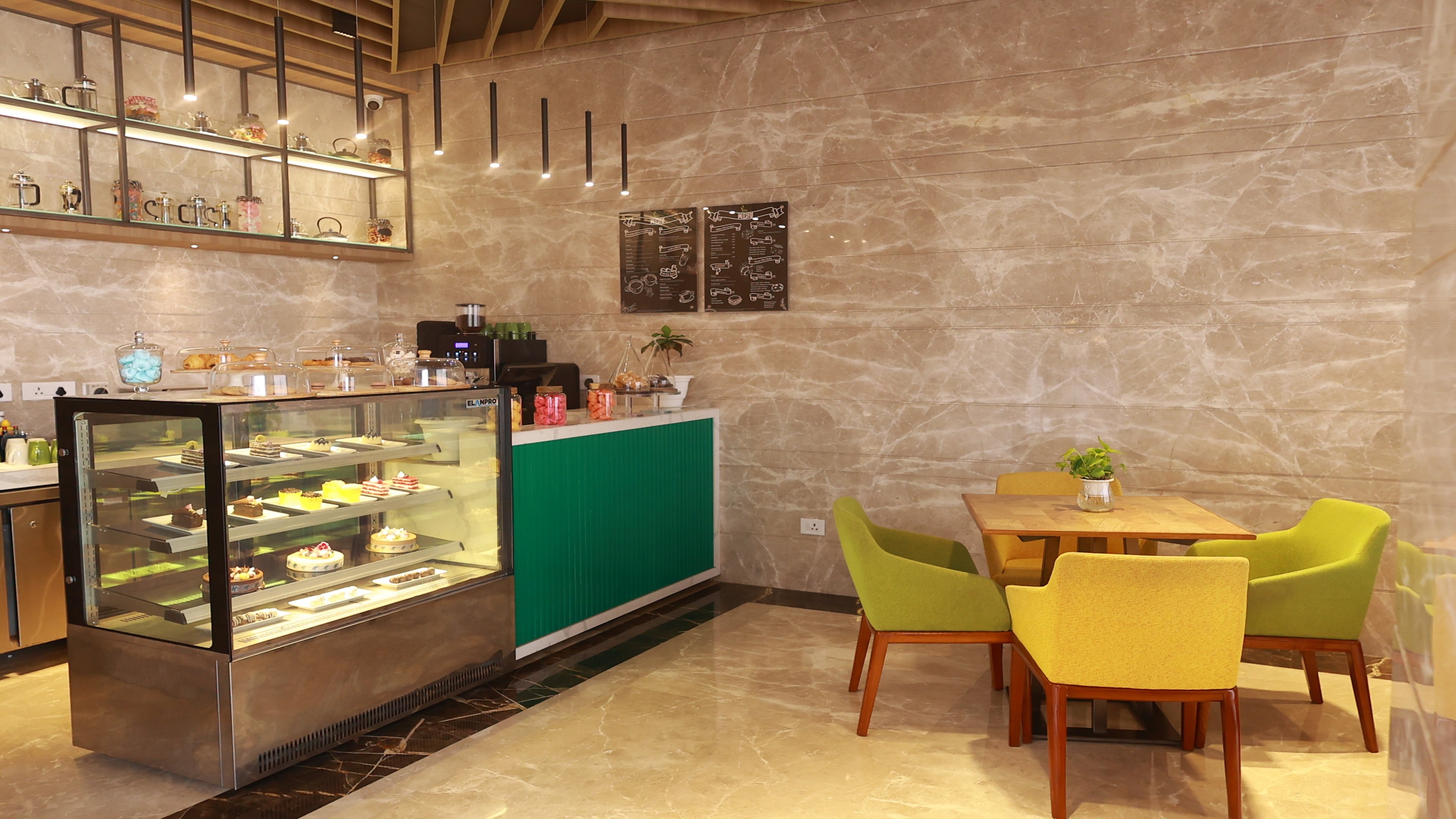 Holiday Inn Gurugram Sector 90 12/77