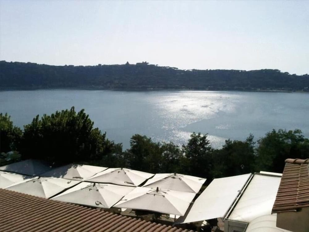 Hotel Villa Degli Angeli 28/57