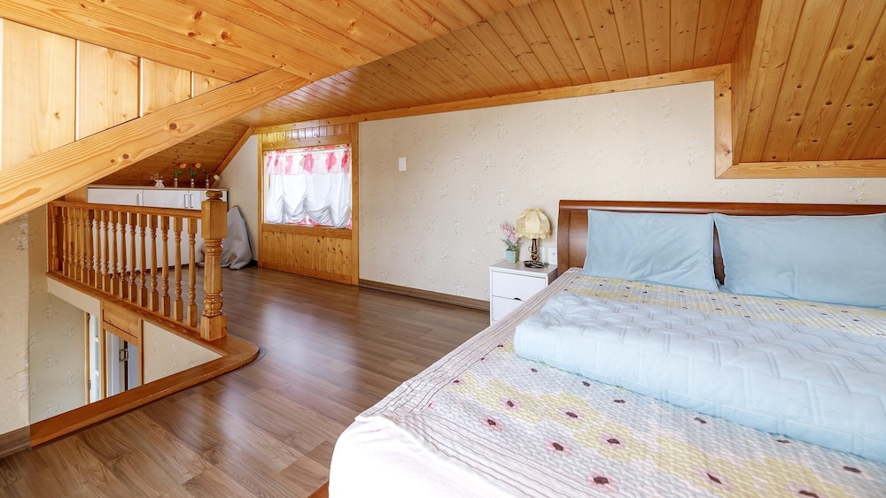 Ganghwa Western Beach Pension 13/50