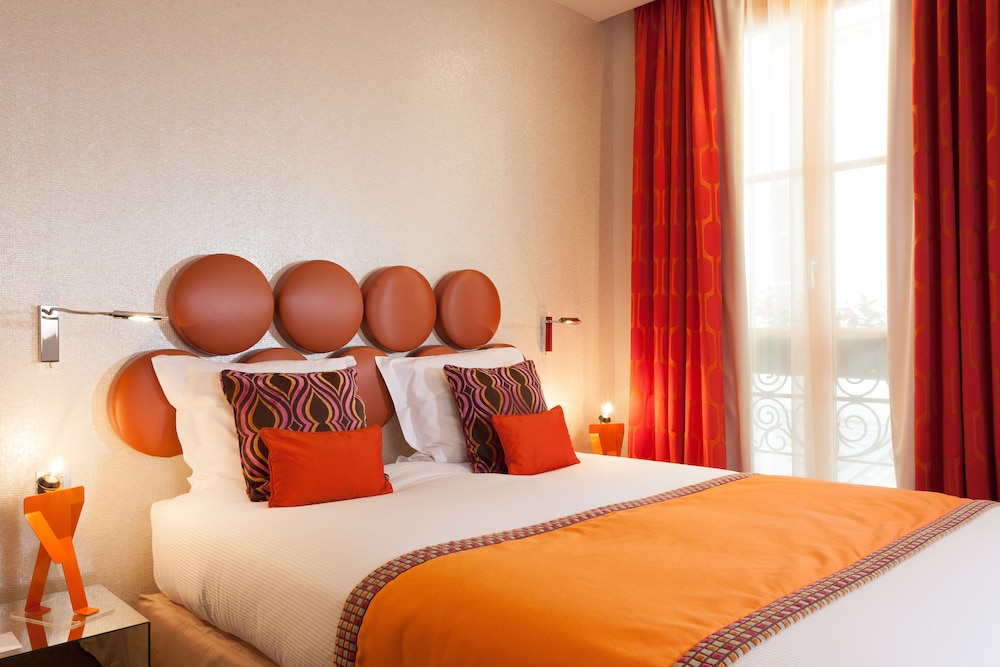 Hotel Le Petit Paris 26/63