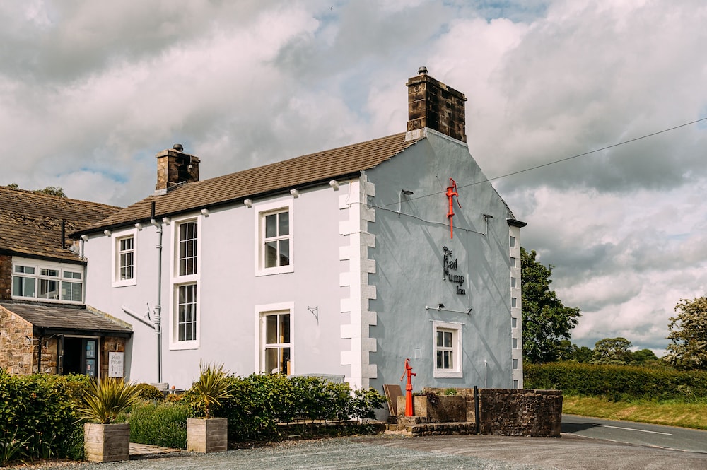 The Red Pump Inn 2/54