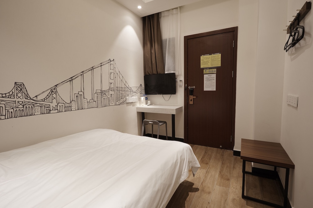 Shanghai Meego Yes Hotel 13/48