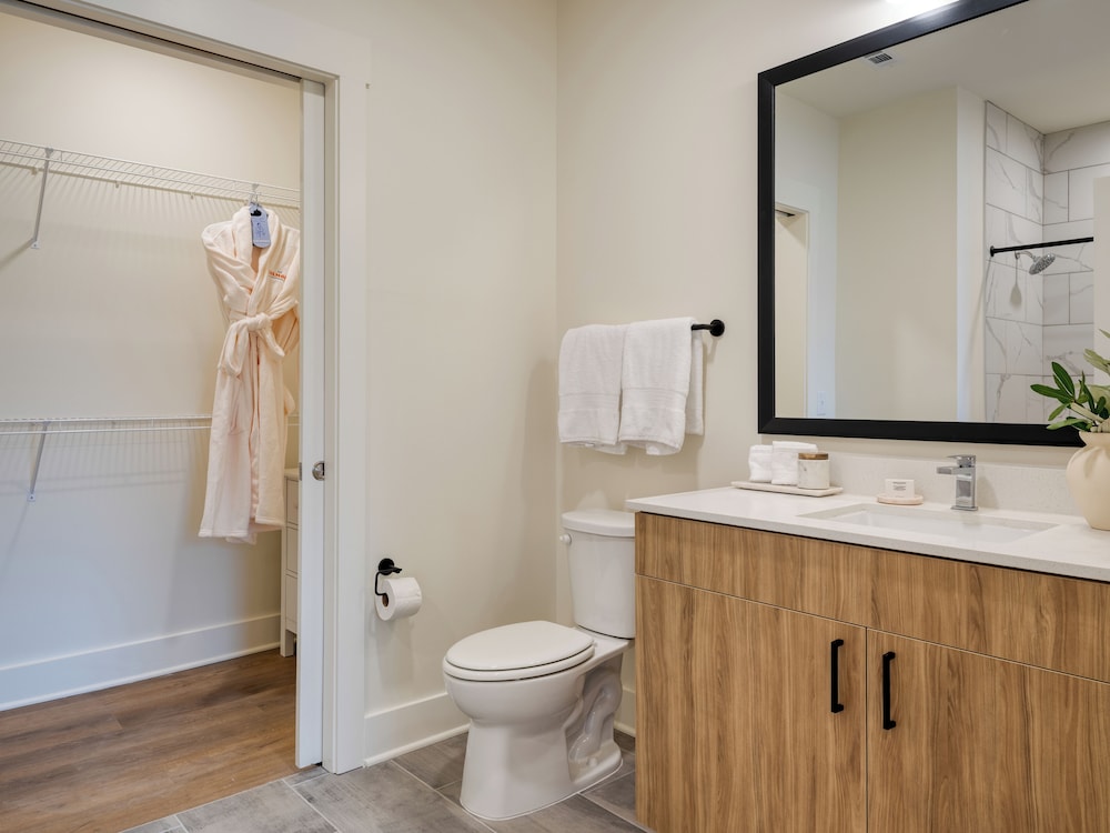 The Gilmore, an AvantStay Hotel 47/50
