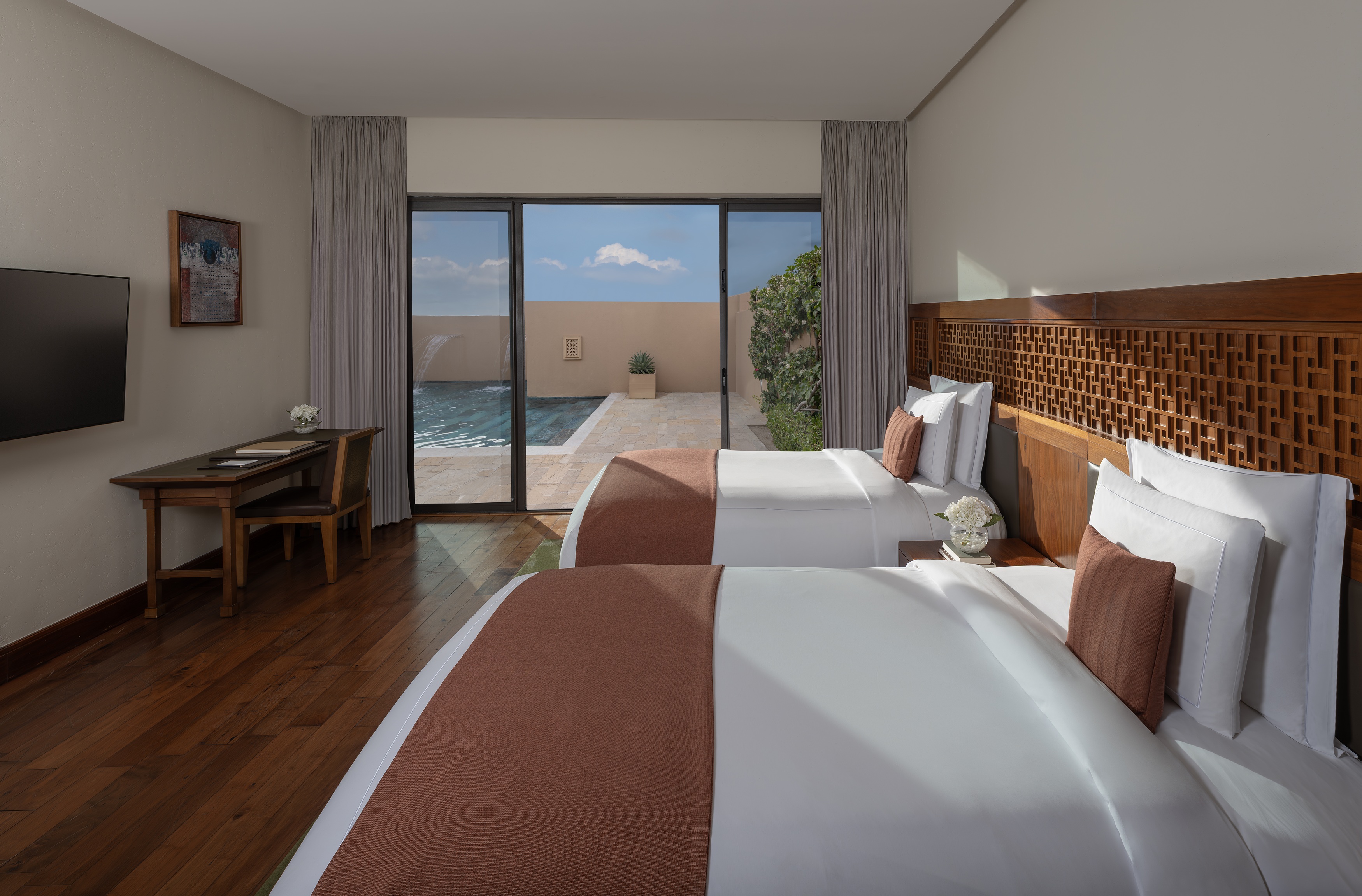 2 Bedrooms, Villa, Garden View
