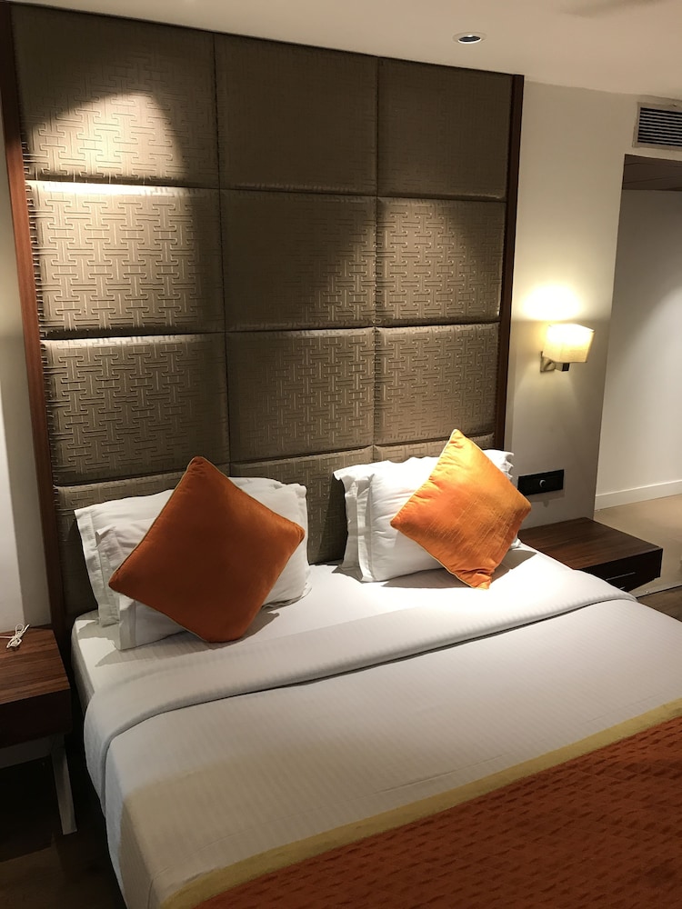 Hotel Southern 12/44