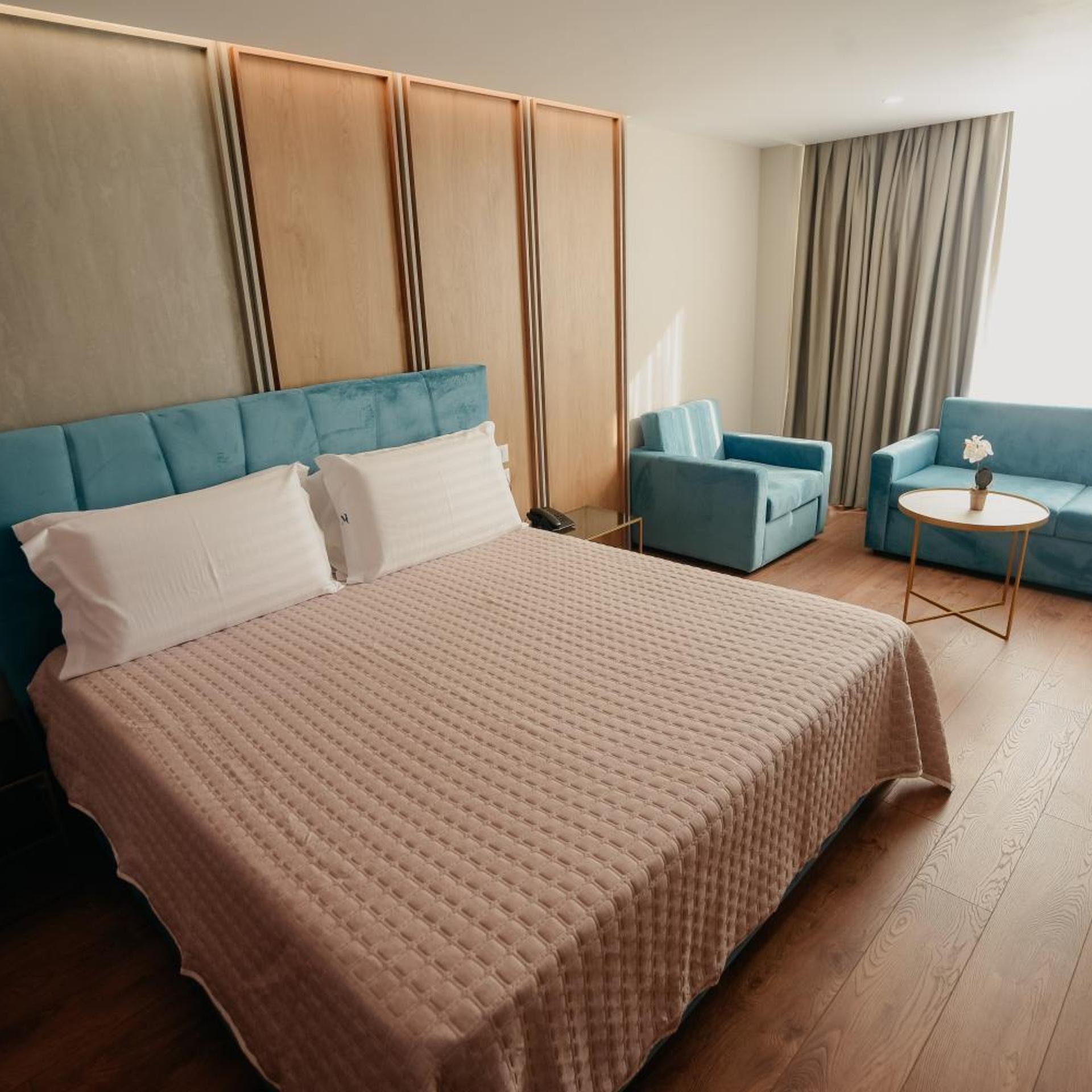 Martiness Hotel 47/92