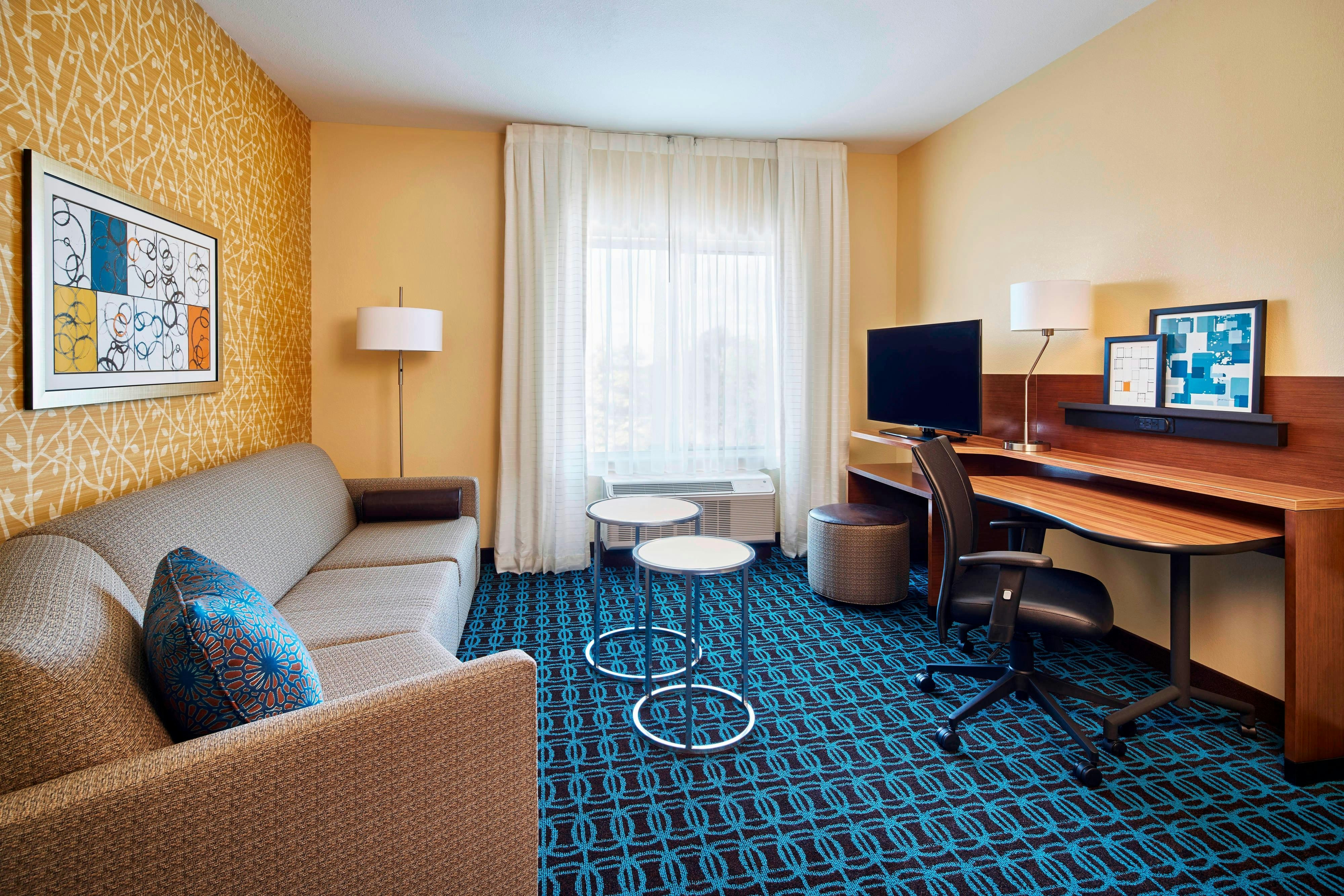Fairfield Inn Suites Alexandria 26/35