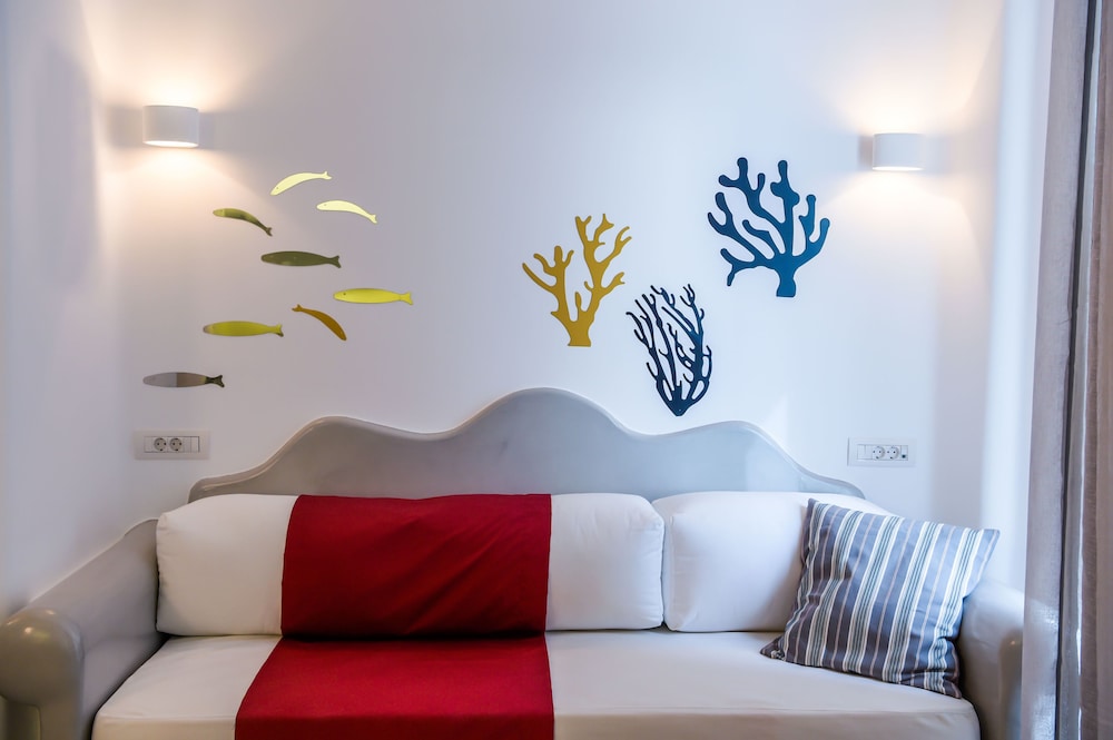 LA BELLEZZA ECO BOUTIQUE HOTEL 35/50