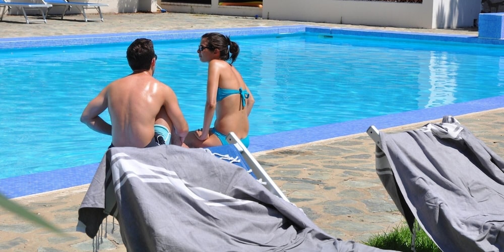 Sun Beach Hotel 50/50