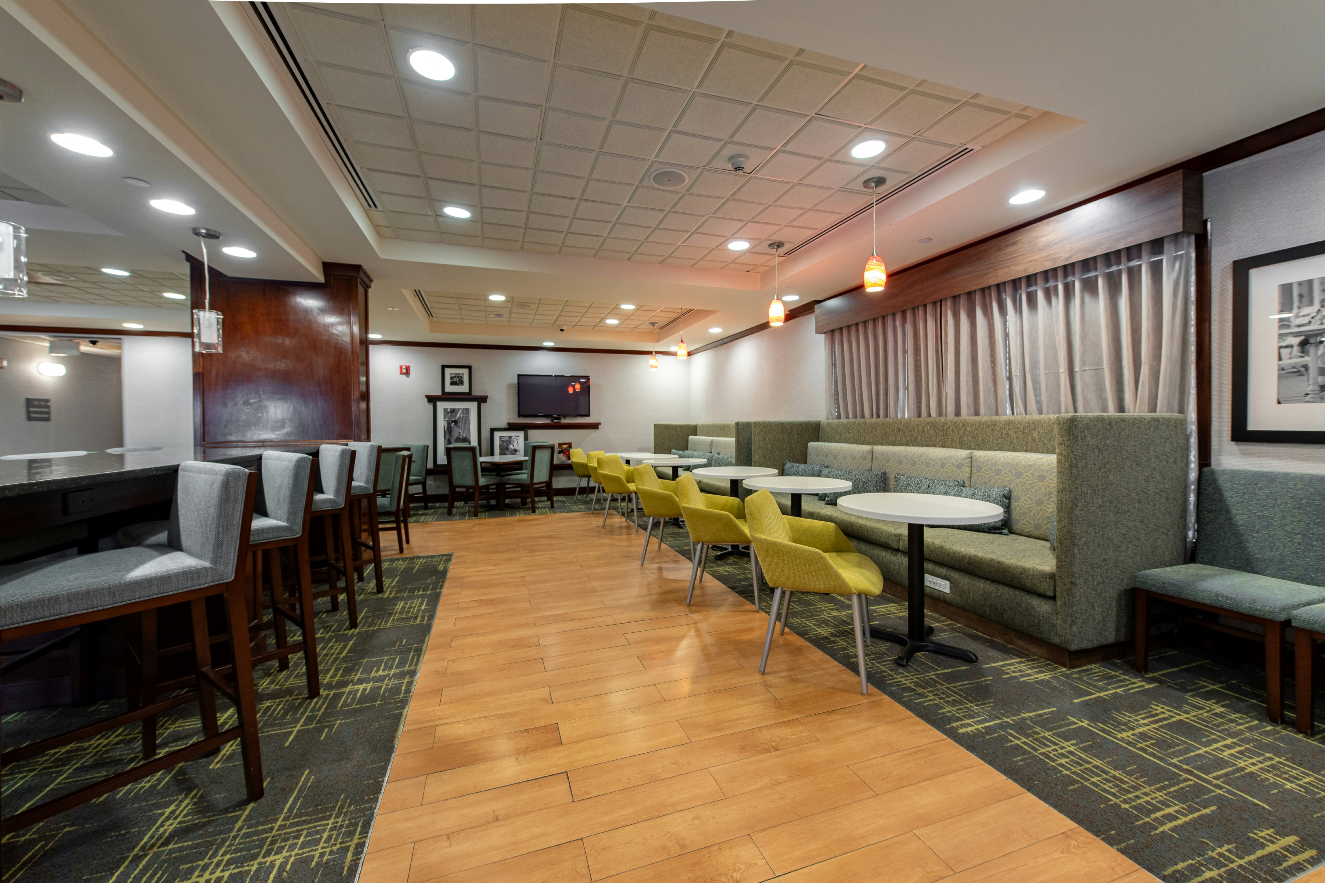 Hampton Inn Newport News-Yorktown 20/30