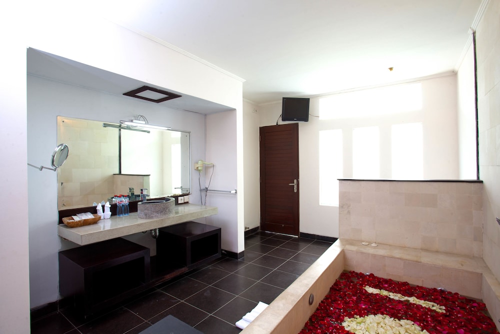 THE RISHI VILLA UMALAS 53/54