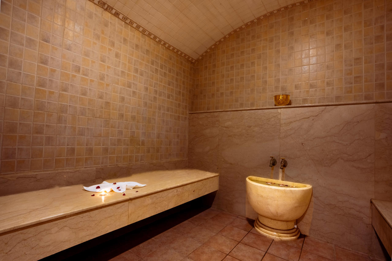 Intouriste Hotel & Suites 41/72