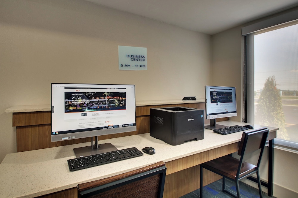Holiday Inn Express Atlantic City W Pleasantville Ex Comfort Inn Suites West Atlantic City 56/70