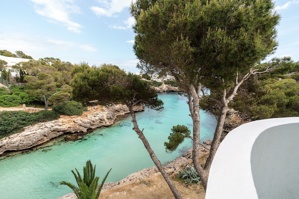 Aluasoul Mallorca Resort - Adults Only 67/71