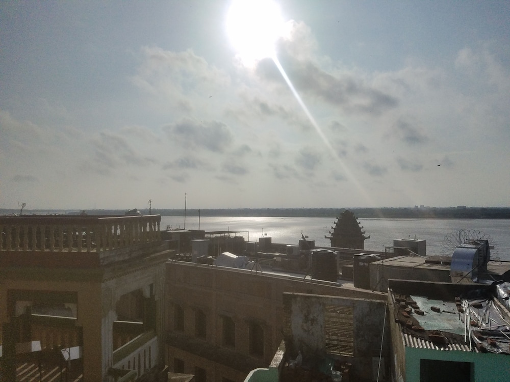 Baba Guest House 49/58