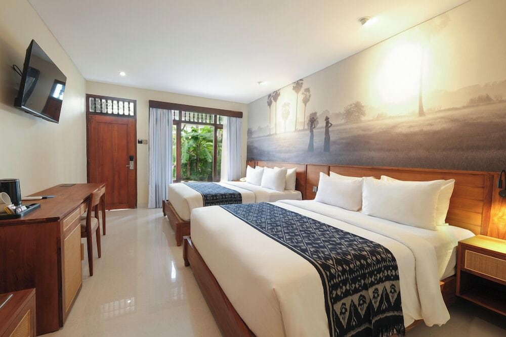 MATAHARI BUNGALOW 22/66