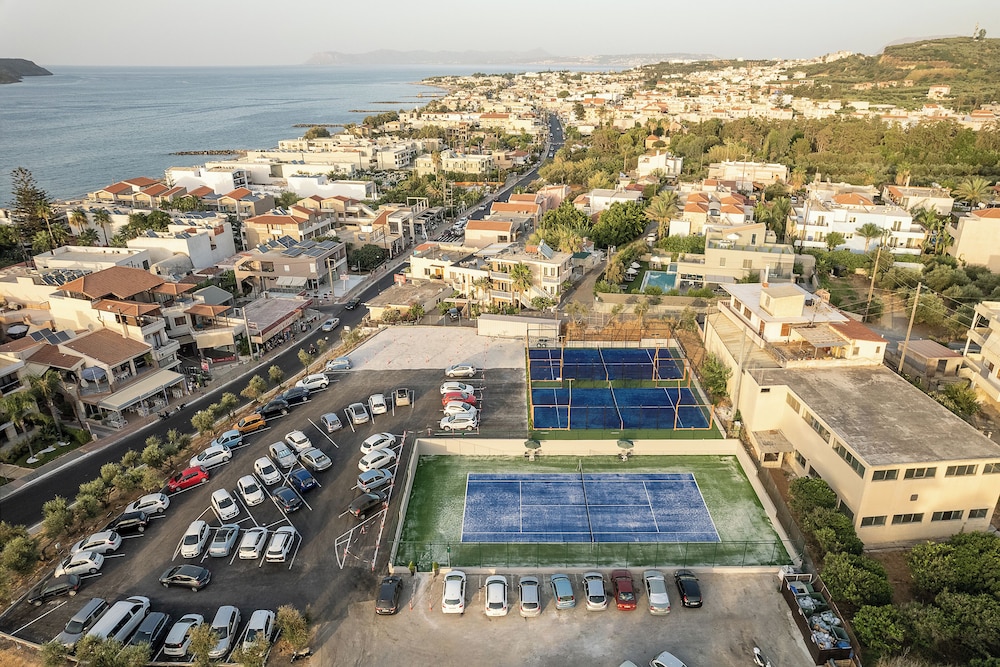 Porto Platanias Village Resort 8/73