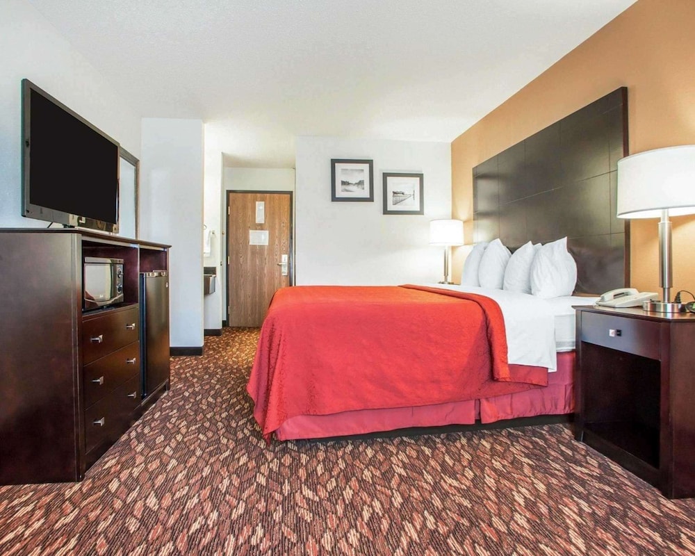 Standard, King Bed