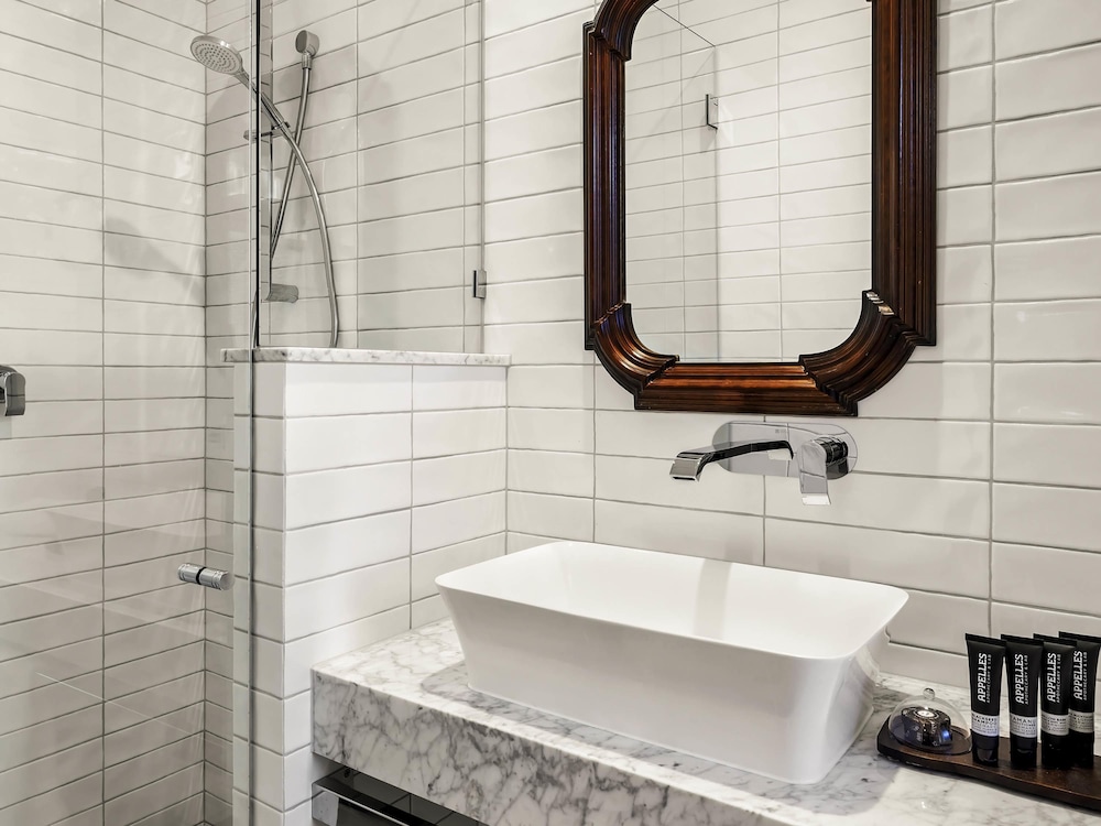 Mount Lofty House Estate – Adults Retreat 44/46