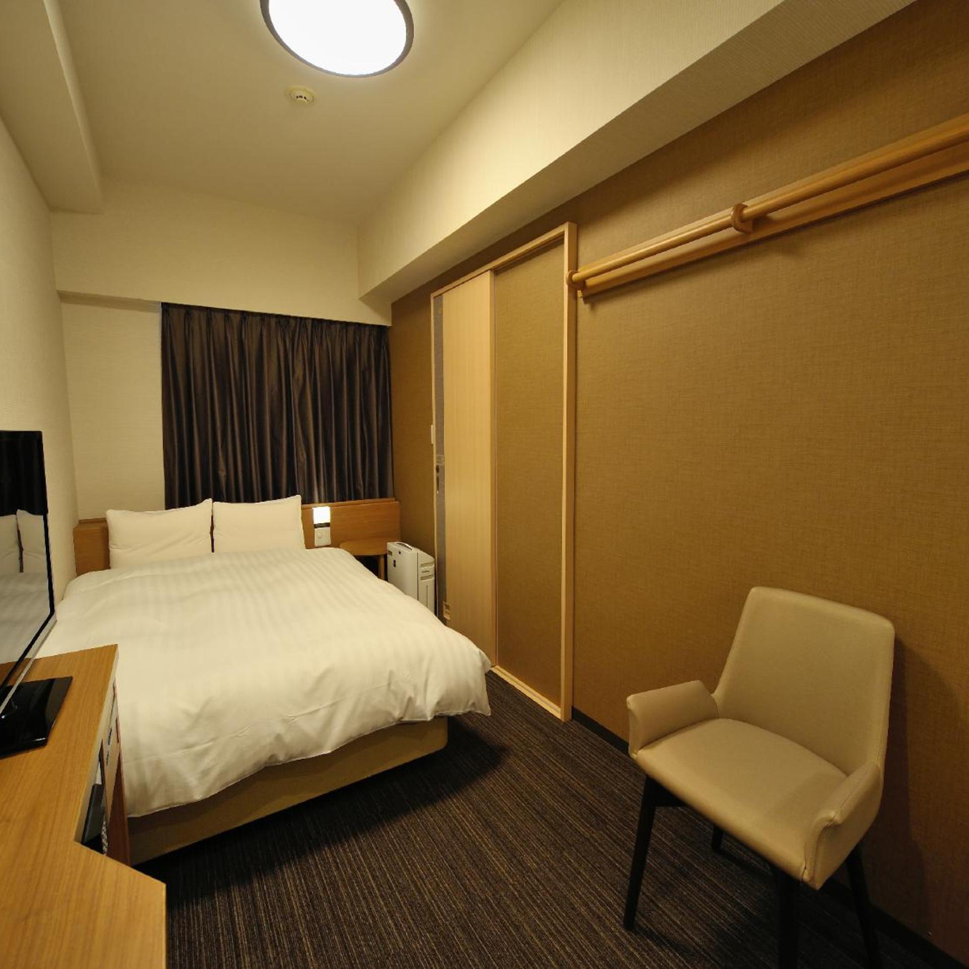 Moderate, Semi Double Bed, Smoking