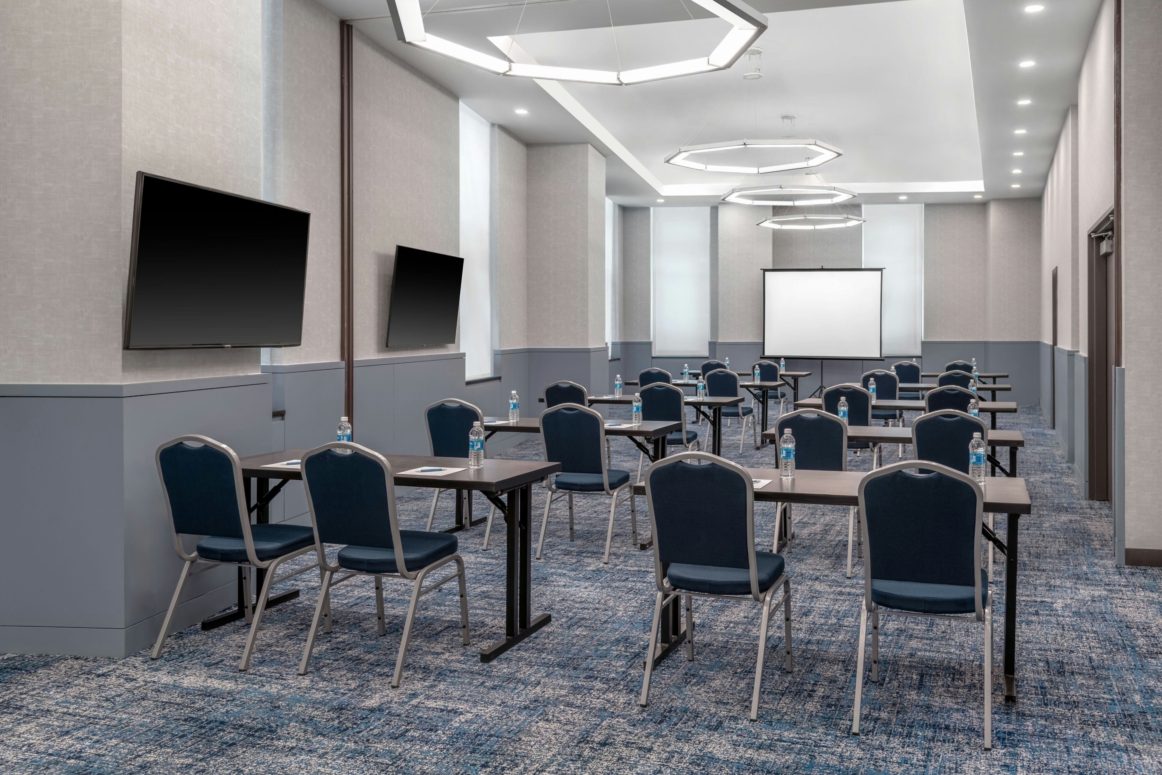 Four Points By Sheraton New York Downtown 37/43
