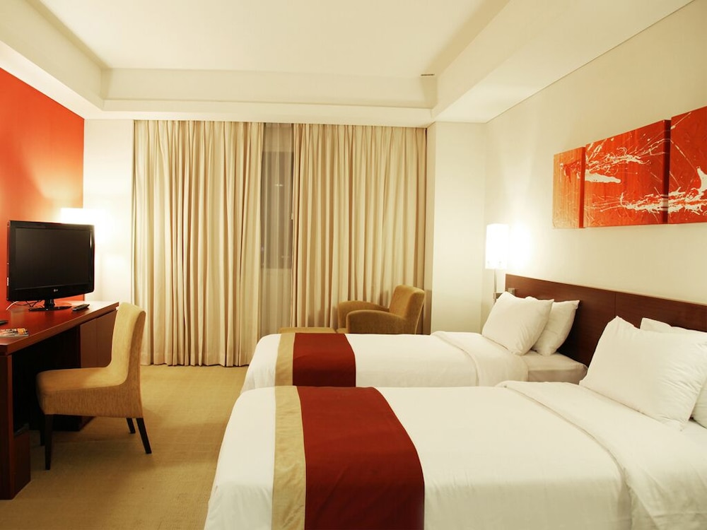 Java Paragon Hotel And Residences 17/76
