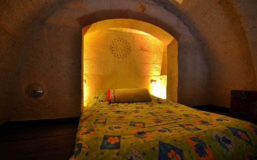 AKMAN BUTIK OTEL 9/32
