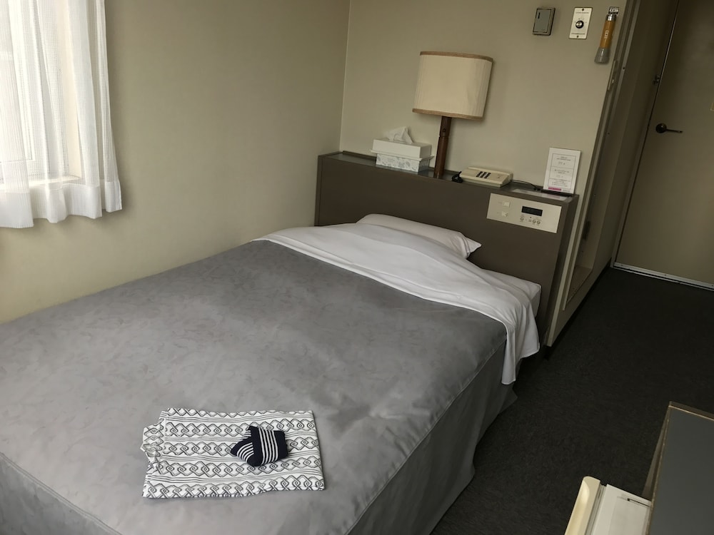 Hotel Heart Inn 12/54