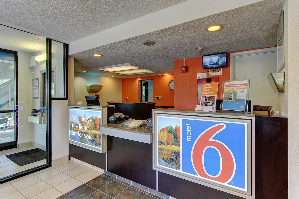 Motel6 York, PA 6/58