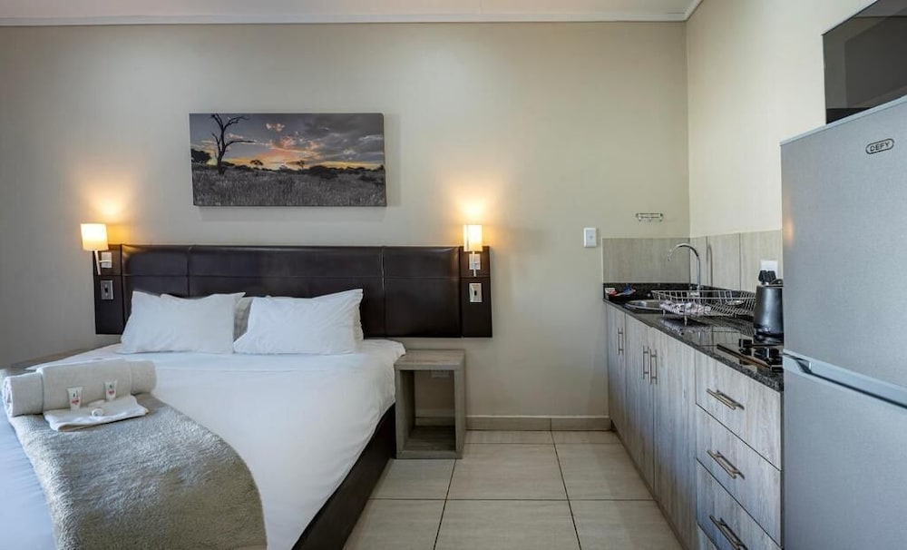Pofadder Inn by Country Hotels 14/45
