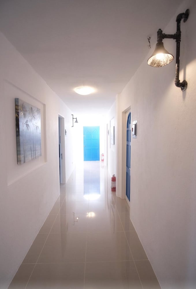 D' Gecko Hotel 30/54