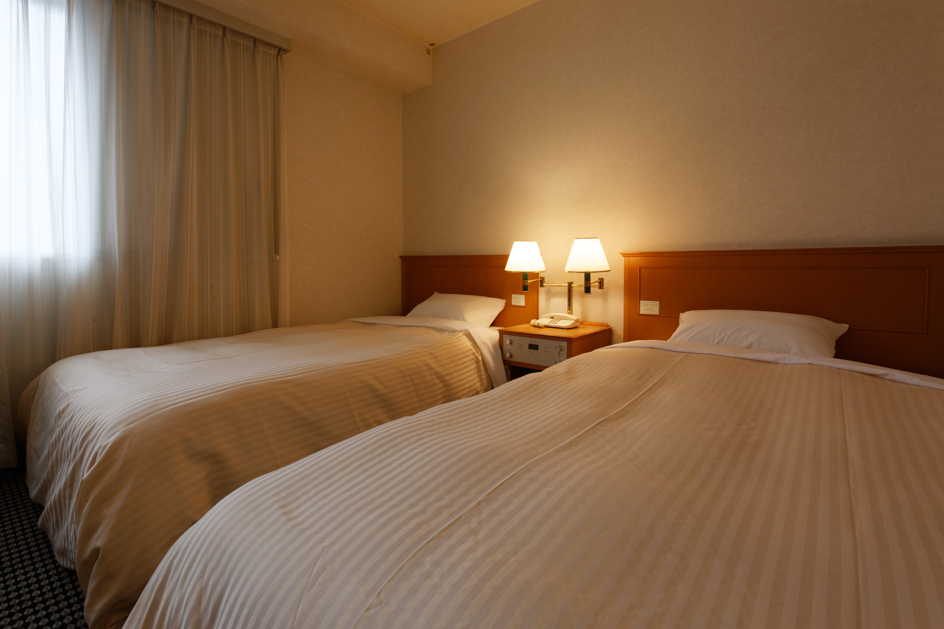 Superior, Twin Beds