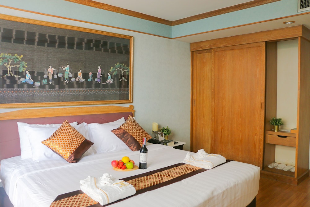 Siam Mandarina Hotel Formerly Grand Inn Come Hotel Suvarnabhumi Airport 23/74