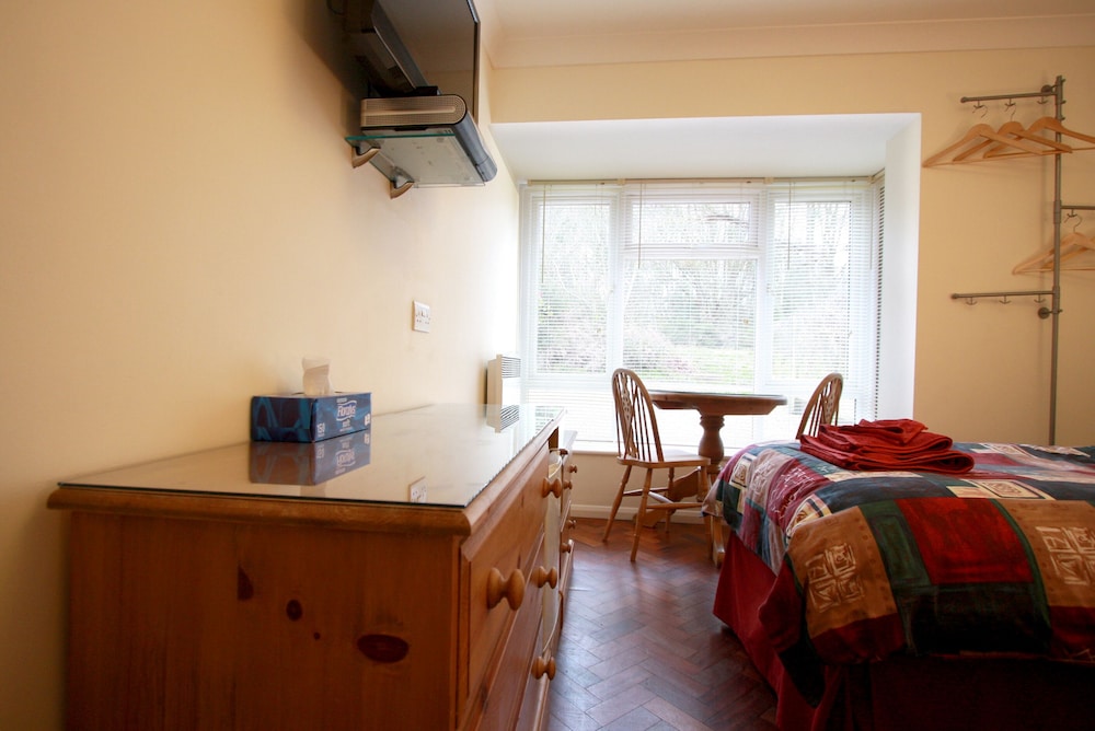 Abacus Bed and Breakfast 11/47