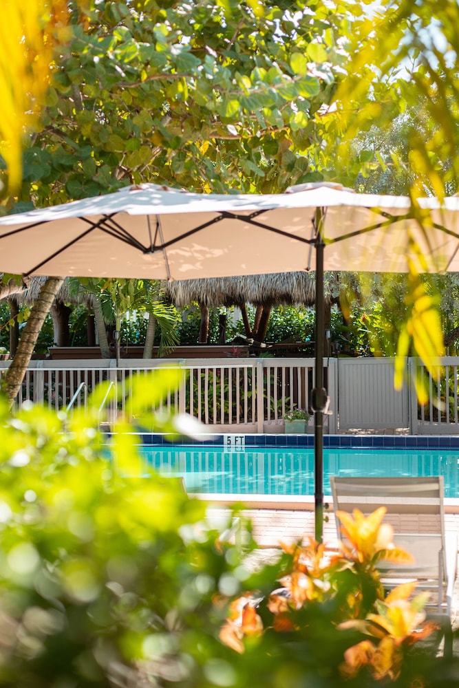 Crane s Beach House Boutique Hotel & Luxury Villas 65/68