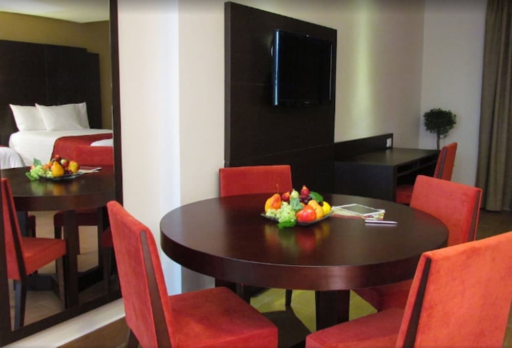 Principe Hotel And Suites 23/26
