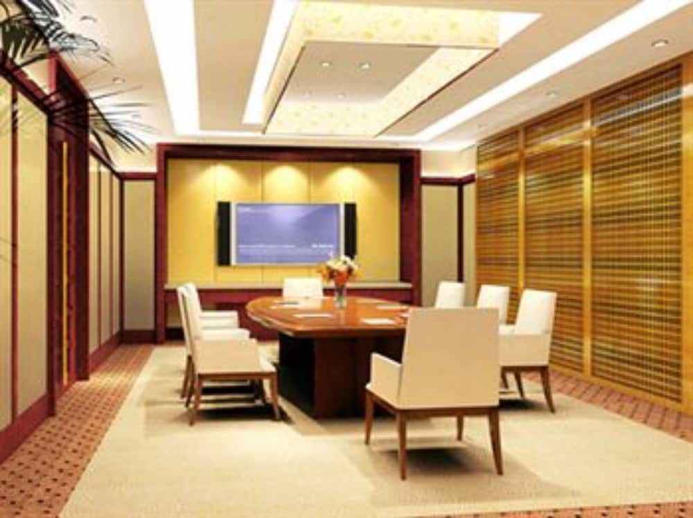 Sheng Du International Hotel 20/23
