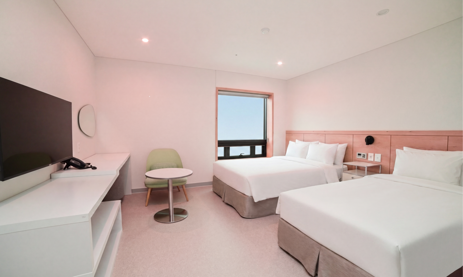 Noble, Prestige, Twin Beds, 1 Double and 1 Single Bed