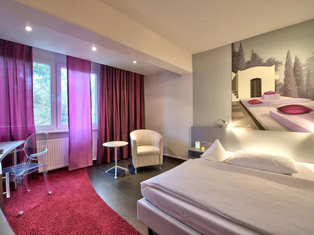 Hotel Am Triller 9/74