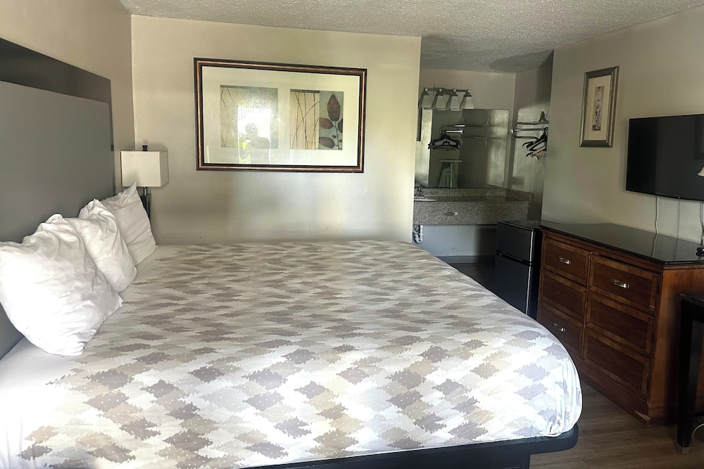 غرفة بريميوم بسرير كينج لذوي الإعاقة، La Casa Inn Albany Near Tifton US 82 5/8