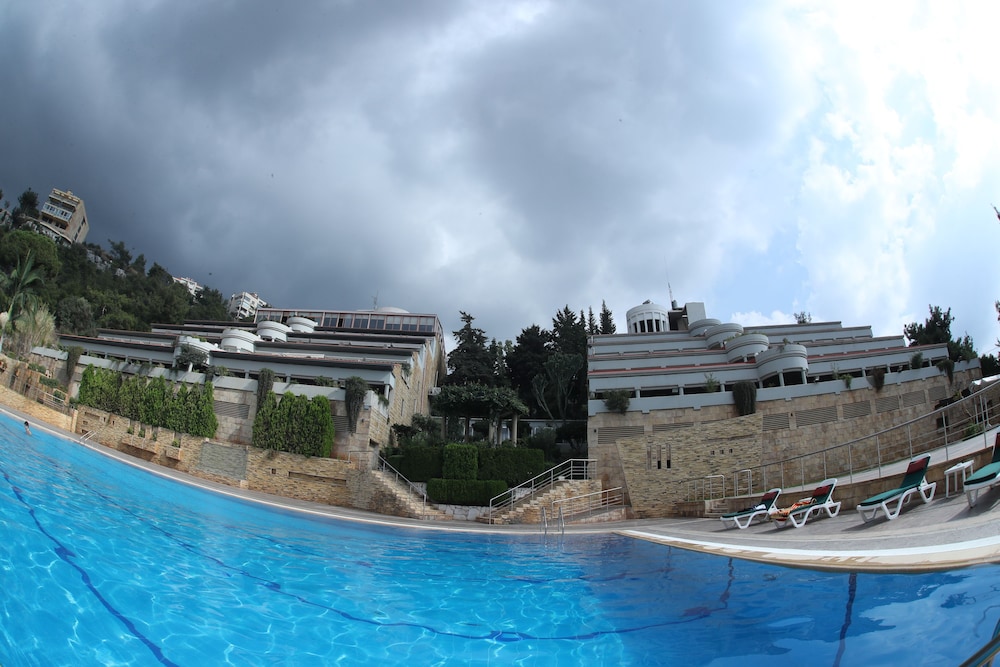 MONTEVERDE HOTEL in BEIT MERY
