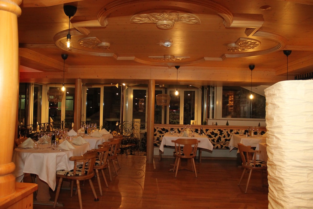 Grichting Hotel & Serviced Apartments 50/65