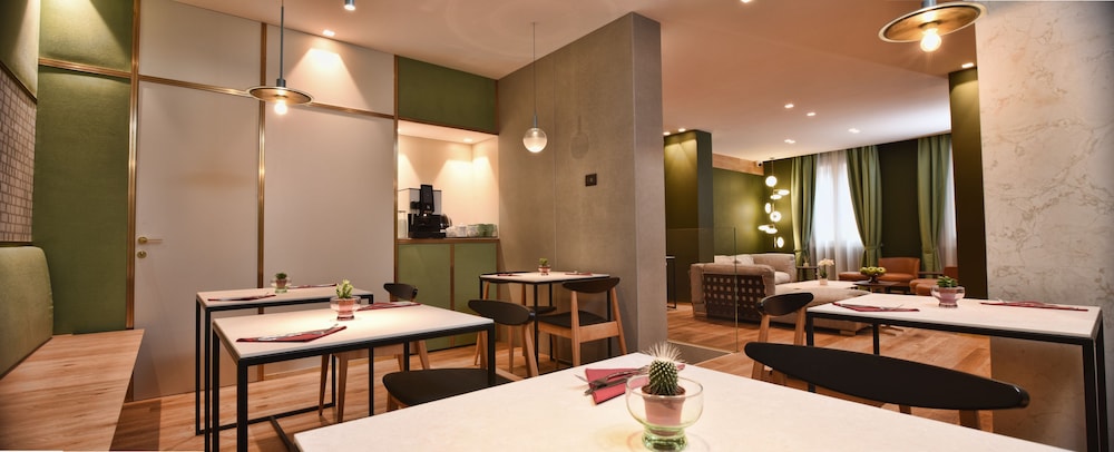Hotel Maison Ducal 23/30