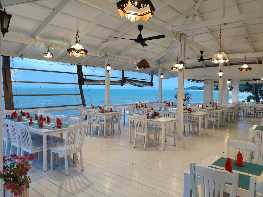 Sand Sea Beach Resort 34/46