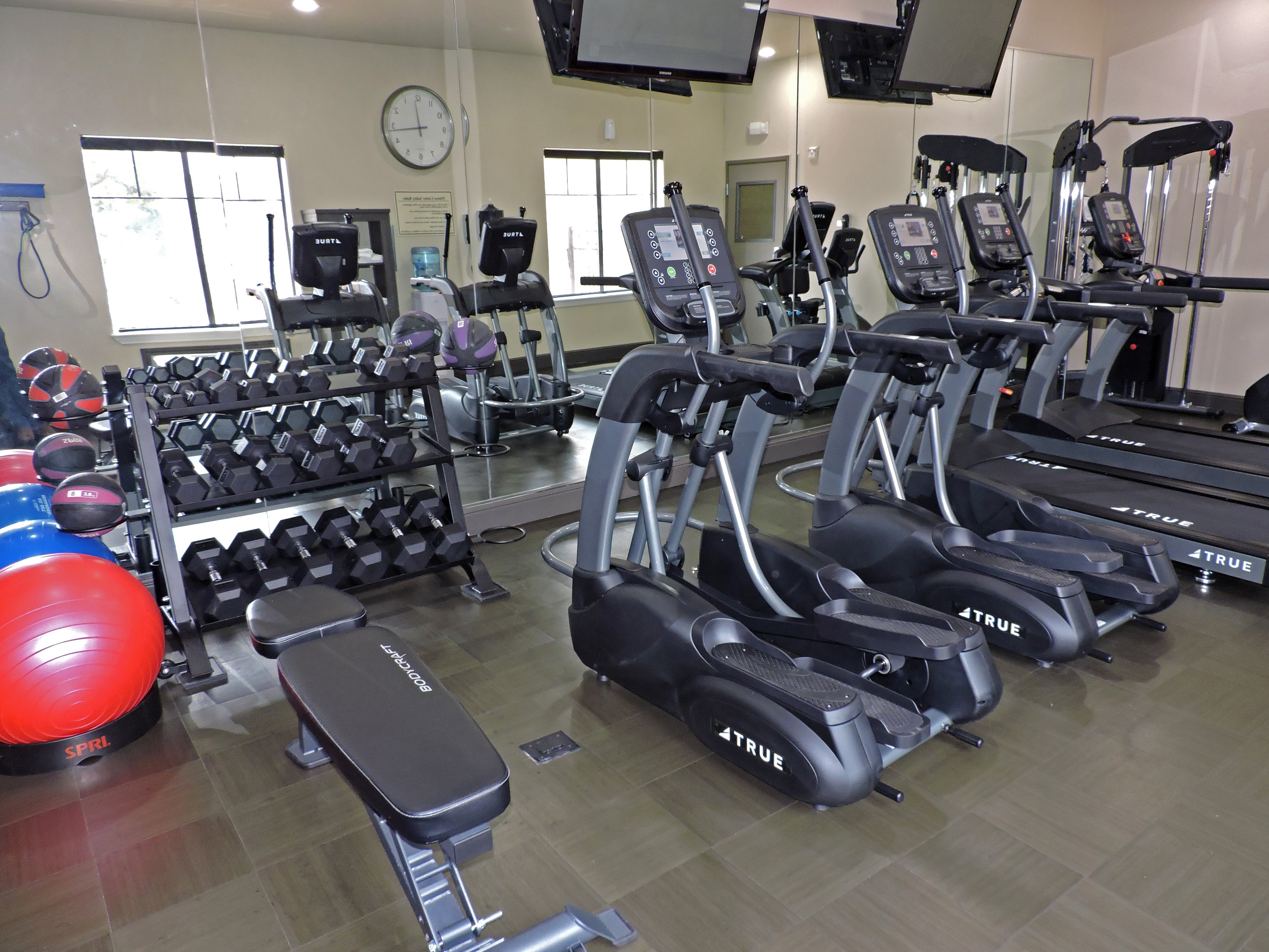 Best Western Premier Crown Chase Inn and Suites 44/70