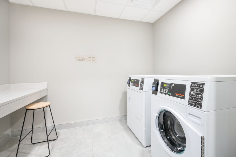 SpringHill Suites by Marriott Conyers 33/37